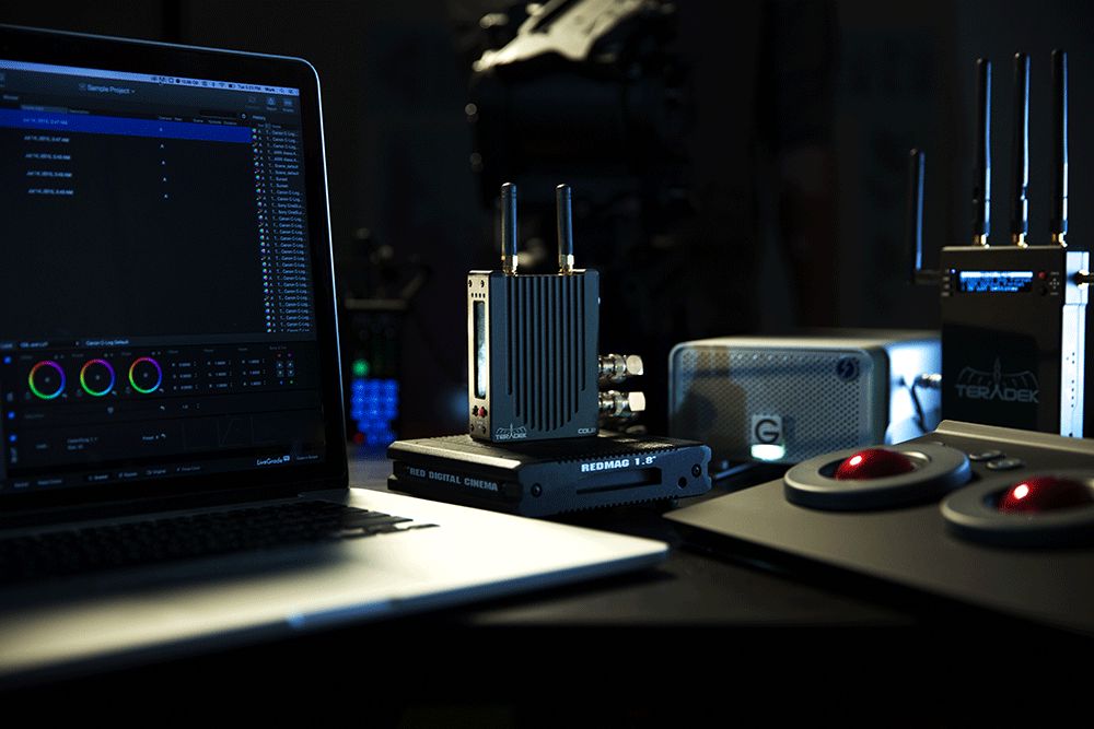 The Wireless Camera: Color and Control 14
