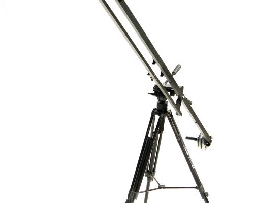 AN INEXPENSIVE CAMERA CRANE FOR LIGHTWEIGHT DV AND DSLR CAMERAS 2