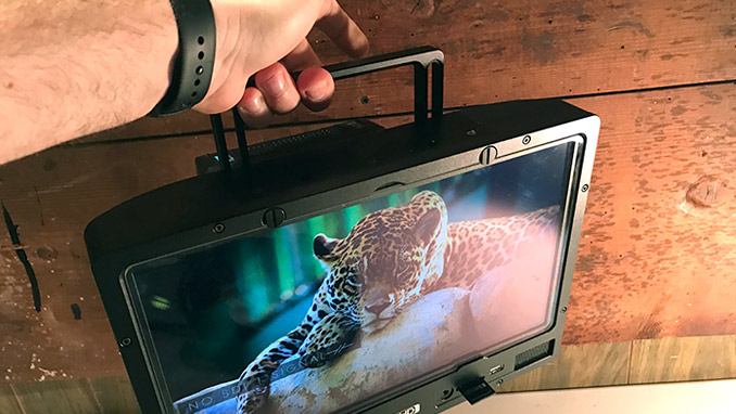 PRODUCT REVIEW: SmallHD's 1303 HDR Monitor 22