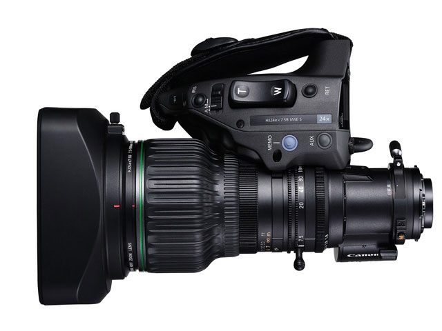 World's Widest Angle and Highest Zoom Ratio Lens 8
