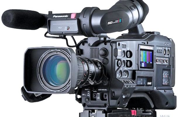 Review: Panasonic AG-HPX370 1/3" 3-MOS P2 HD Camcorder 1