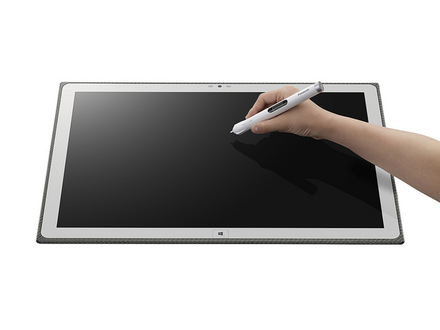 Panasonic Announces High-Performance 20-Inch Toughpad 4K Tablet 8