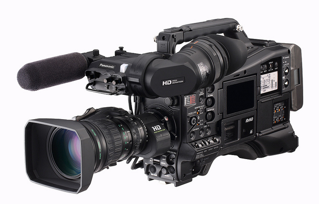 Panasonic Announces Pricing, Delivery of AJ-PX5000G 2/3-Inch, 2.2M 3-MOS Shoulder-Mount 5
