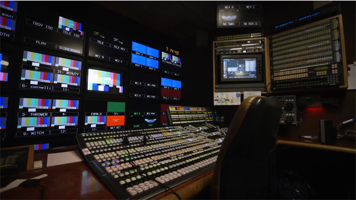 Watch Fox Sunday Symphony - Behind the scenes at Fox coverage of the National Football League.