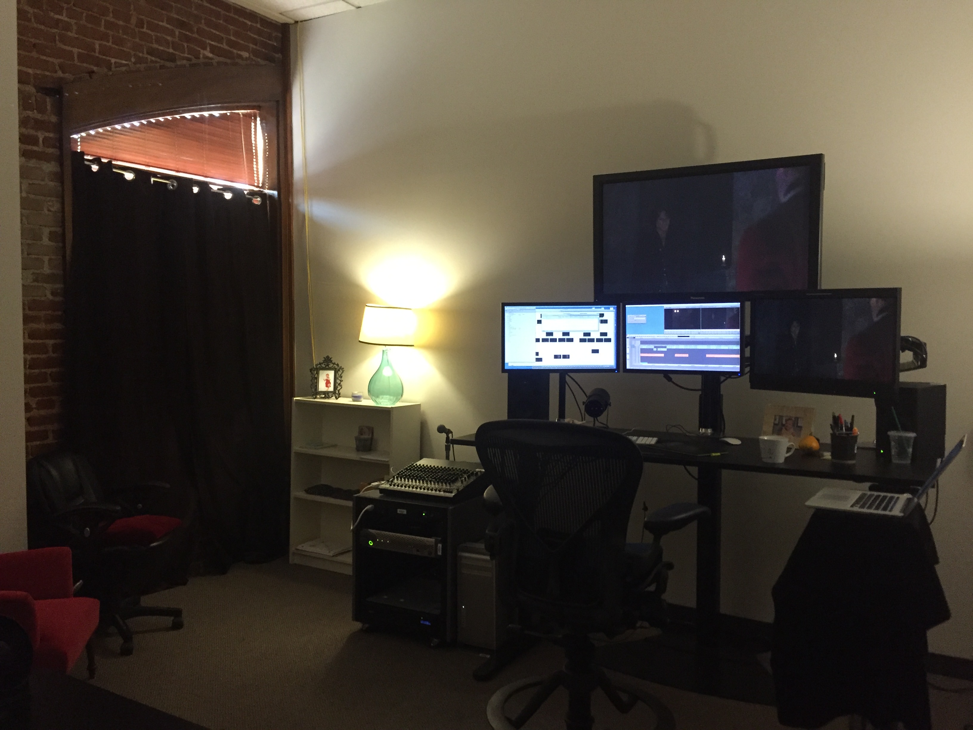 Outlander editing room