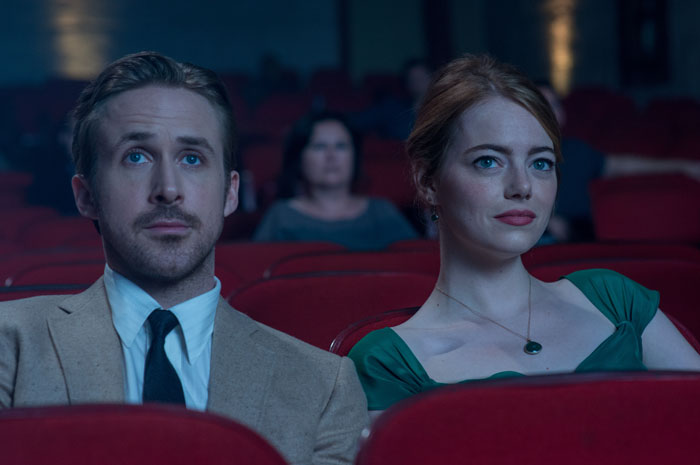 Sebastian (Ryan Gosling) and Mia (Emma Stone) in LA LA LAND.