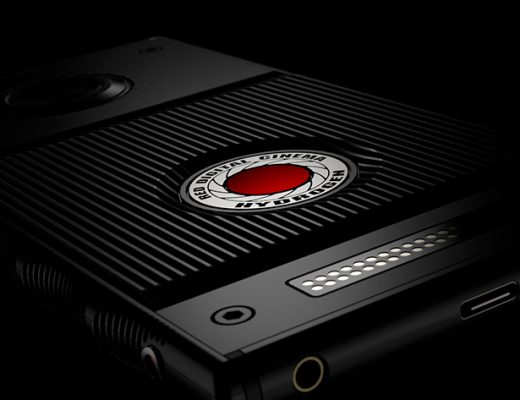 RED introduces HYDROGEN ONE, an holographic smartphone