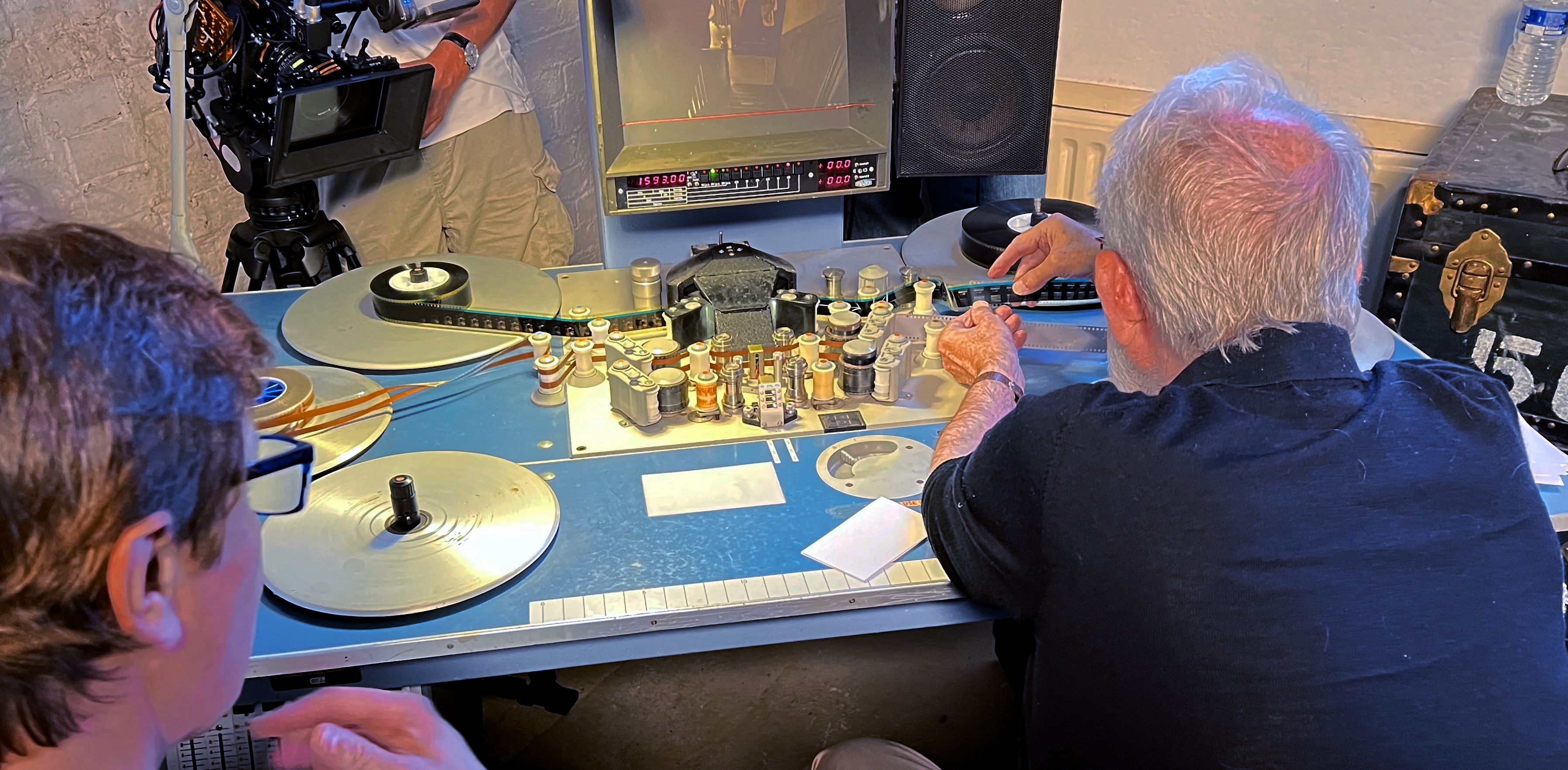 Her Name Was Moviola - An interview with Walter Murch about film editing with the Moviola 9