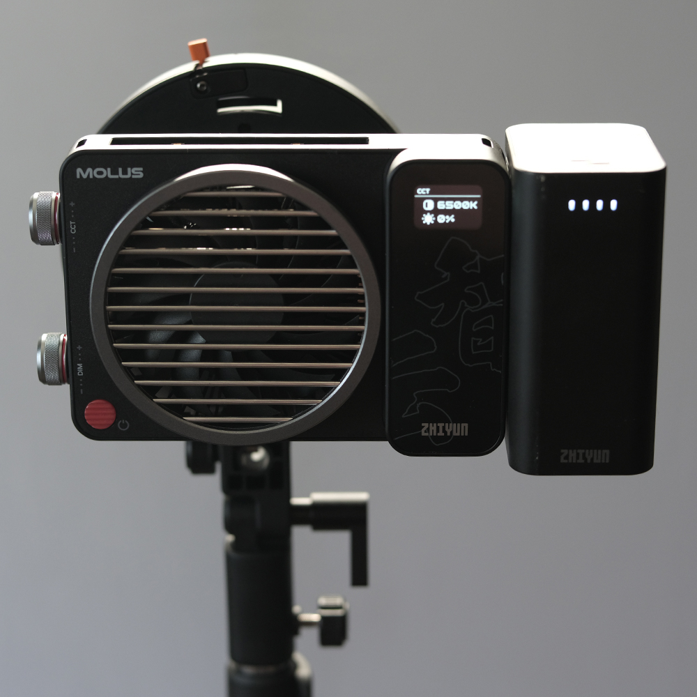 REVIEW: Zhiyun Molus X100 bi-color LED Fixture 38 REVIEW: Zhiyun Molus X100 bi-color LED Fixture 38