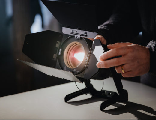 Astera QuikBeam: a 200W equivalent LED spotlight