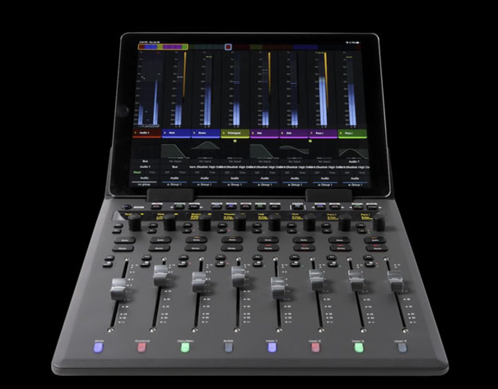 Avid S1: the power of larger consoles in a solution for home studios