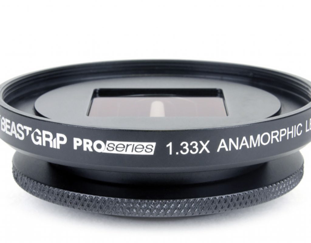 A Beastgrip Anamorphic lens for your smartphone