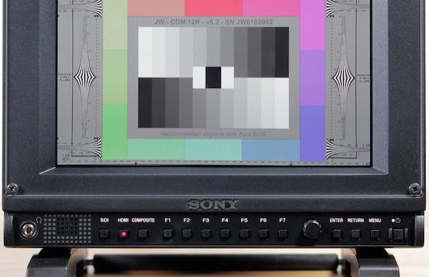 Quick Look: Sony PVM-740 OLED Display 1