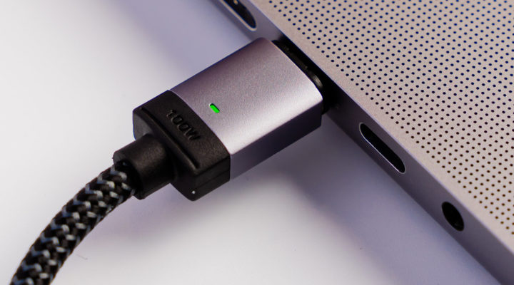 Connect Pro: one cable to charge all your devices