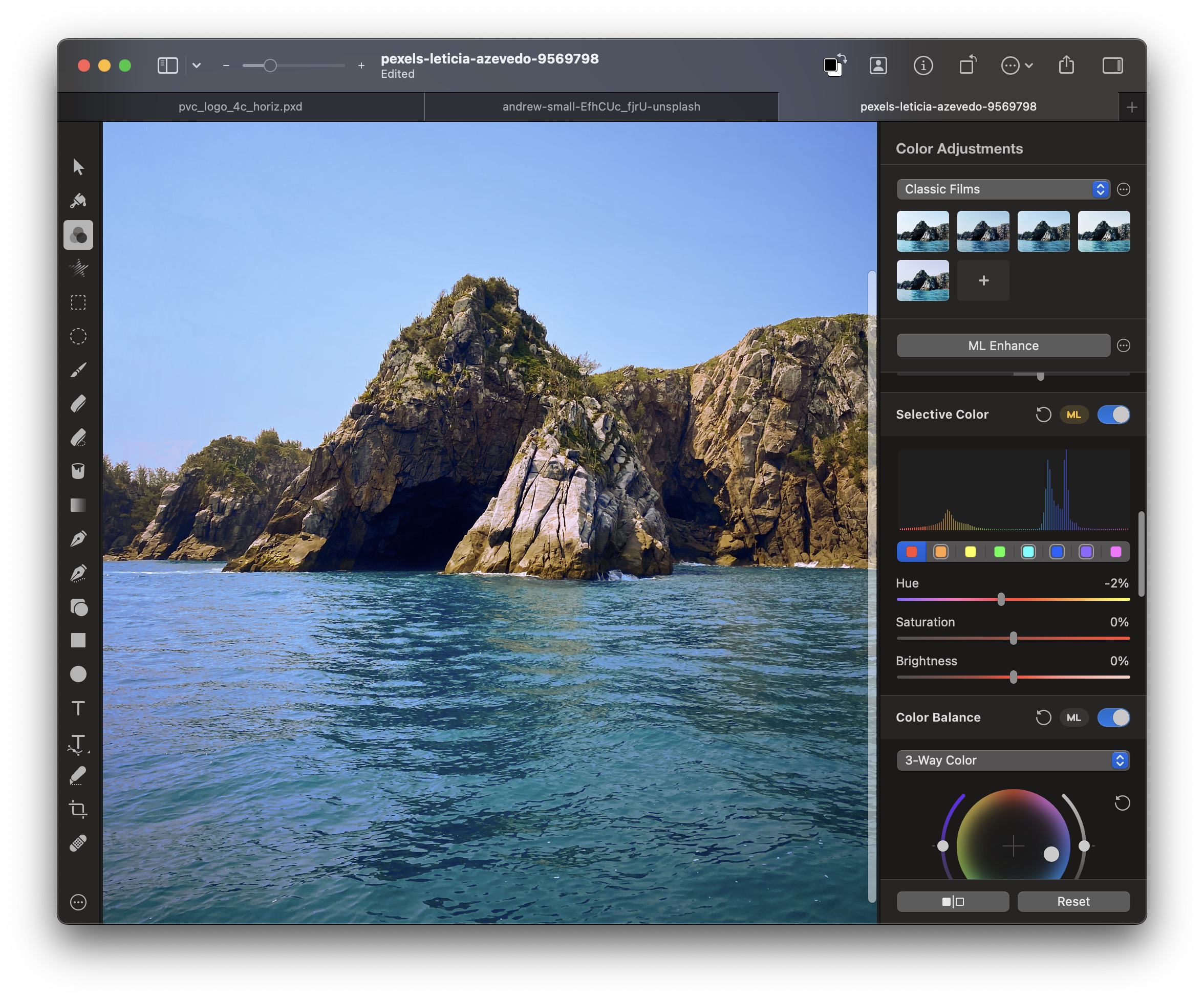 Review: Pixelmator Pro 2.3.4 Abracadabra 22