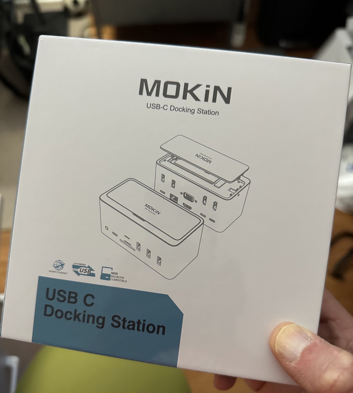 I bought a cheap USB-C docking station so you don't have to 4