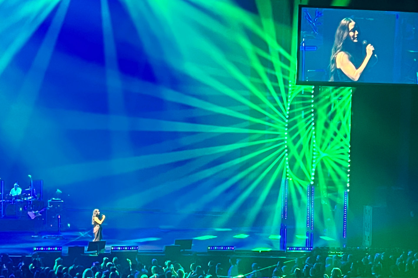 Follow-Me 3D used for Alanis Morissette's Las Vegas residency