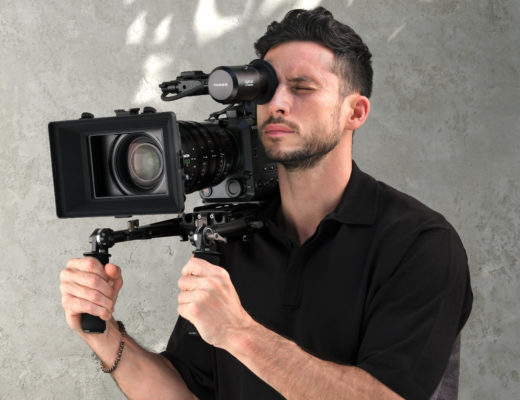 Fujifilm VF-GFXC2, a dedicated EVF for the GFX ETERNA 55