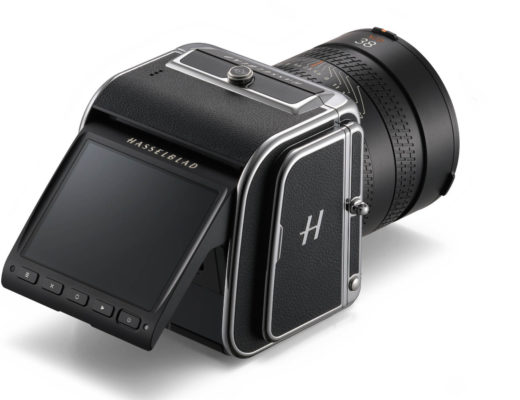 Hasselblad 907X & CFV 100C: the smallest medium format camera