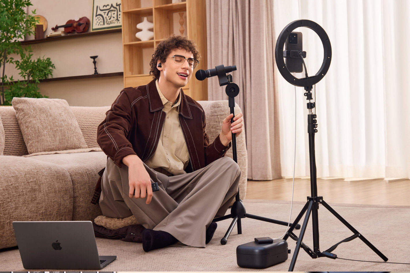 Hollyland MELO P1: a full recording studio into one wireless case