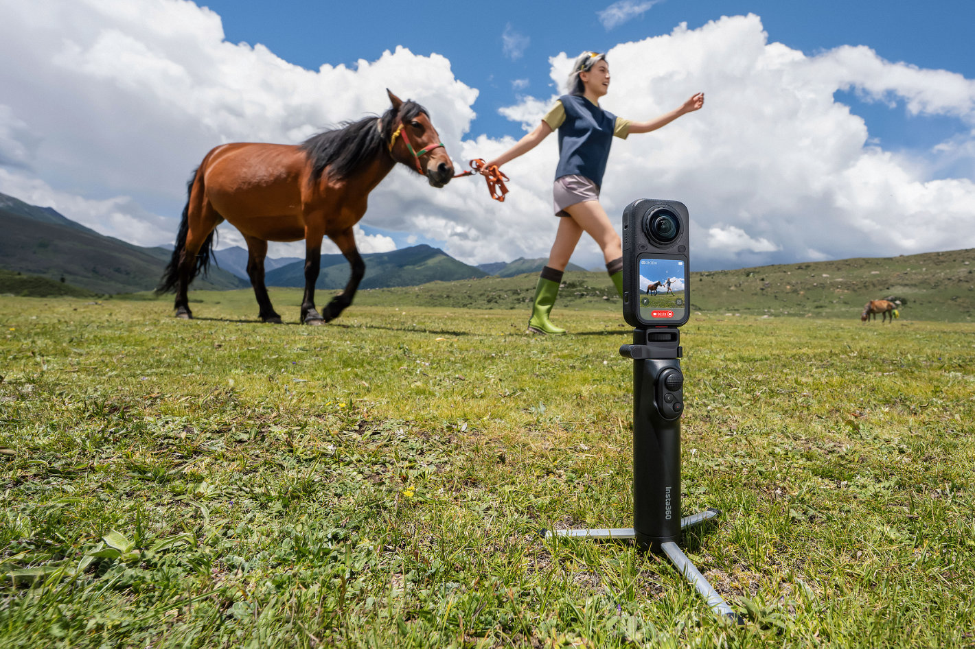 Insta360 X6: it captures everything around you