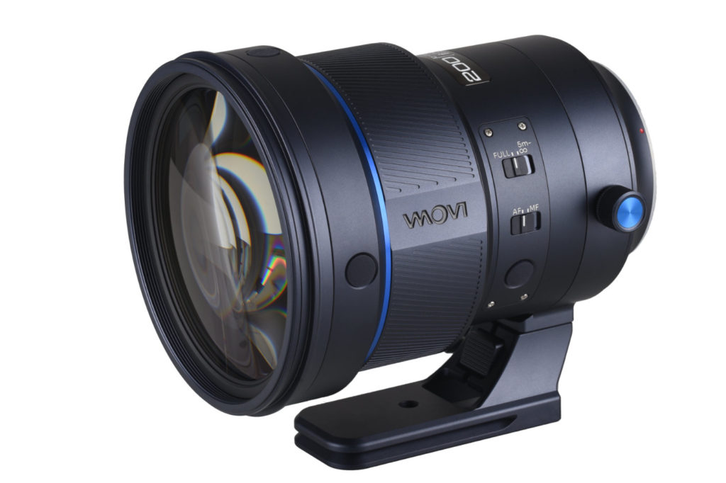 Laowa 200mm f/2 AF FF: lighter and affordable