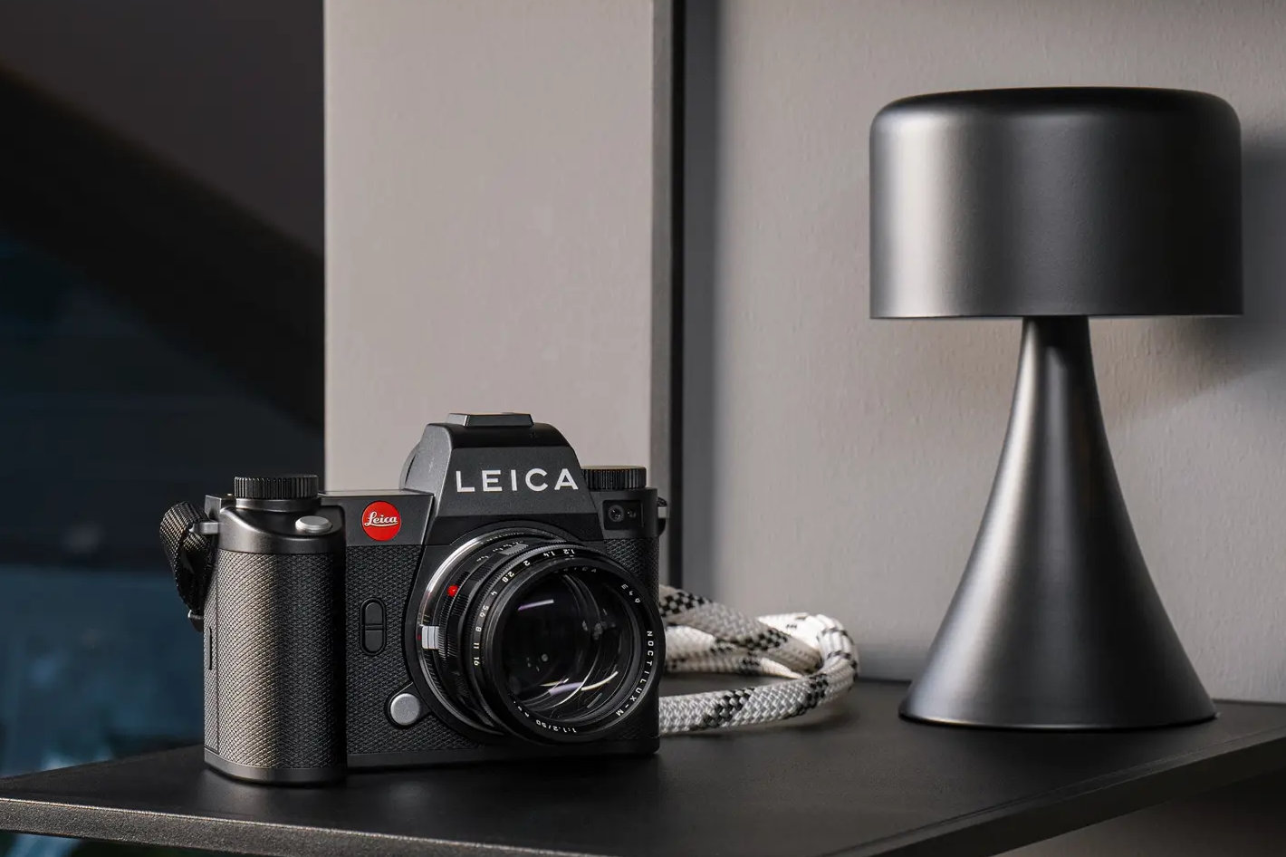 Leica updates firmware for SL-System and Leica Q3 family