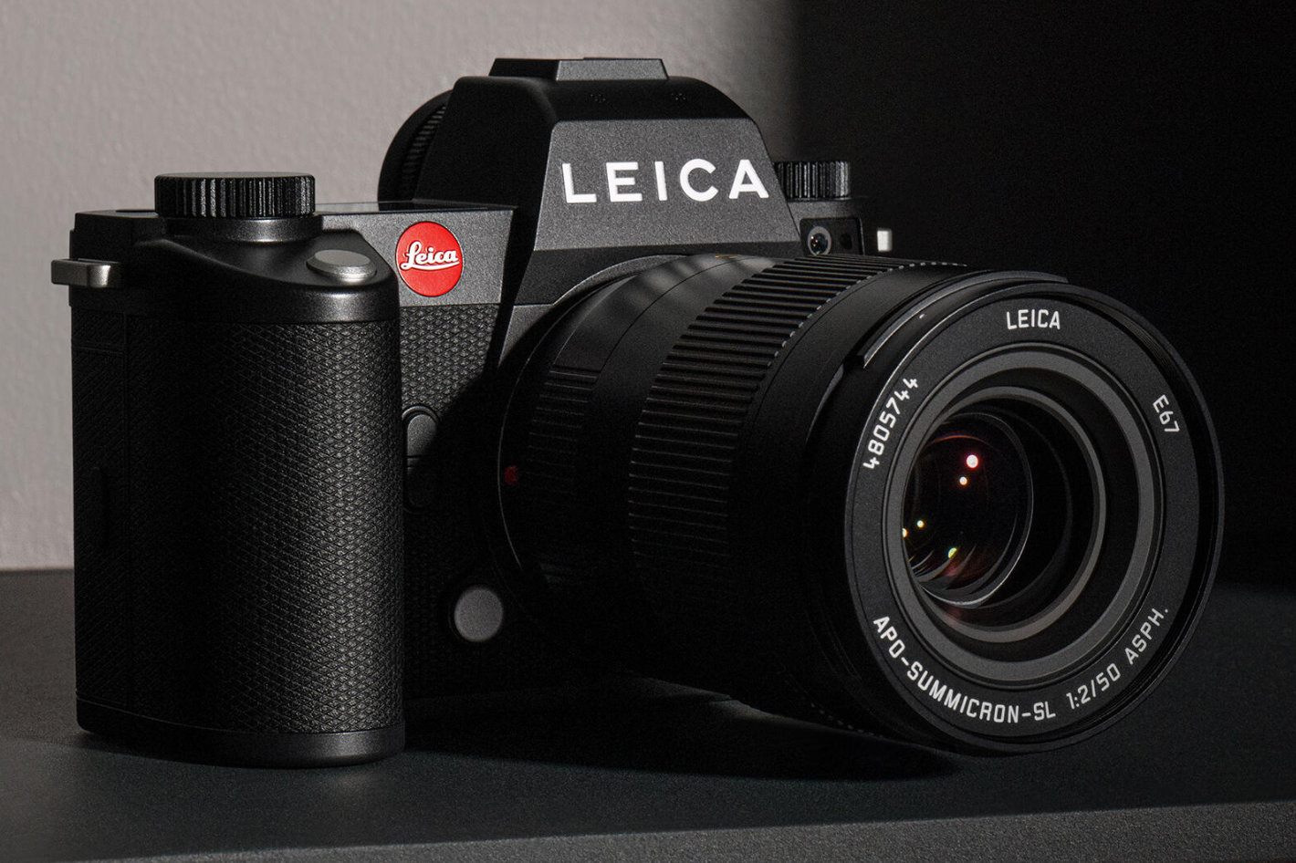 The new Leica SL3 has three AF technologies