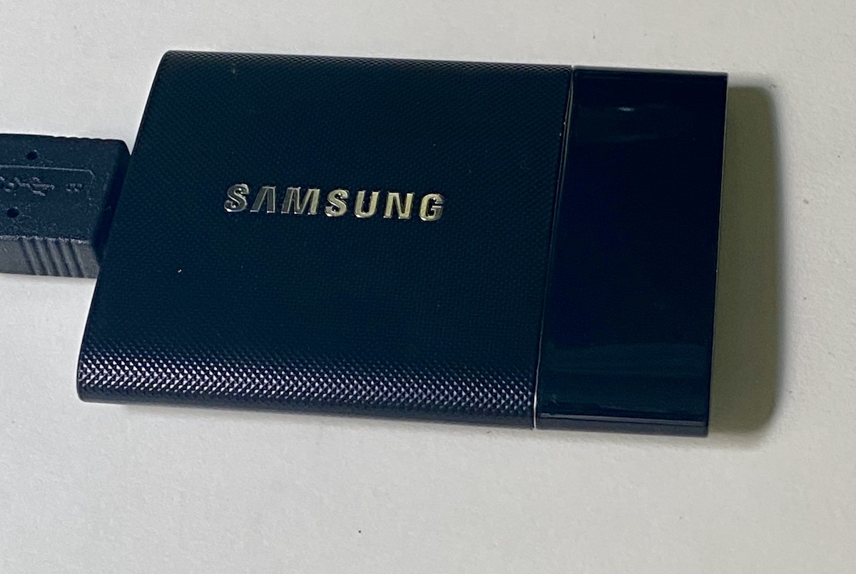 SSD drives and the Samsung Portable T7 SSD 2