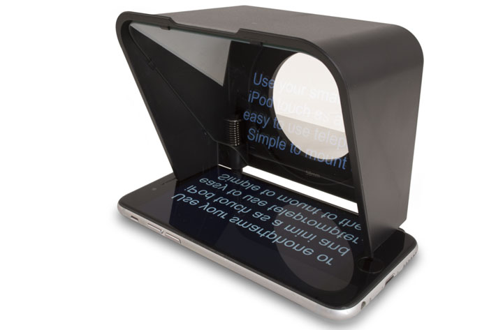 Turn your smartphone into a teleprompter with Parrot
