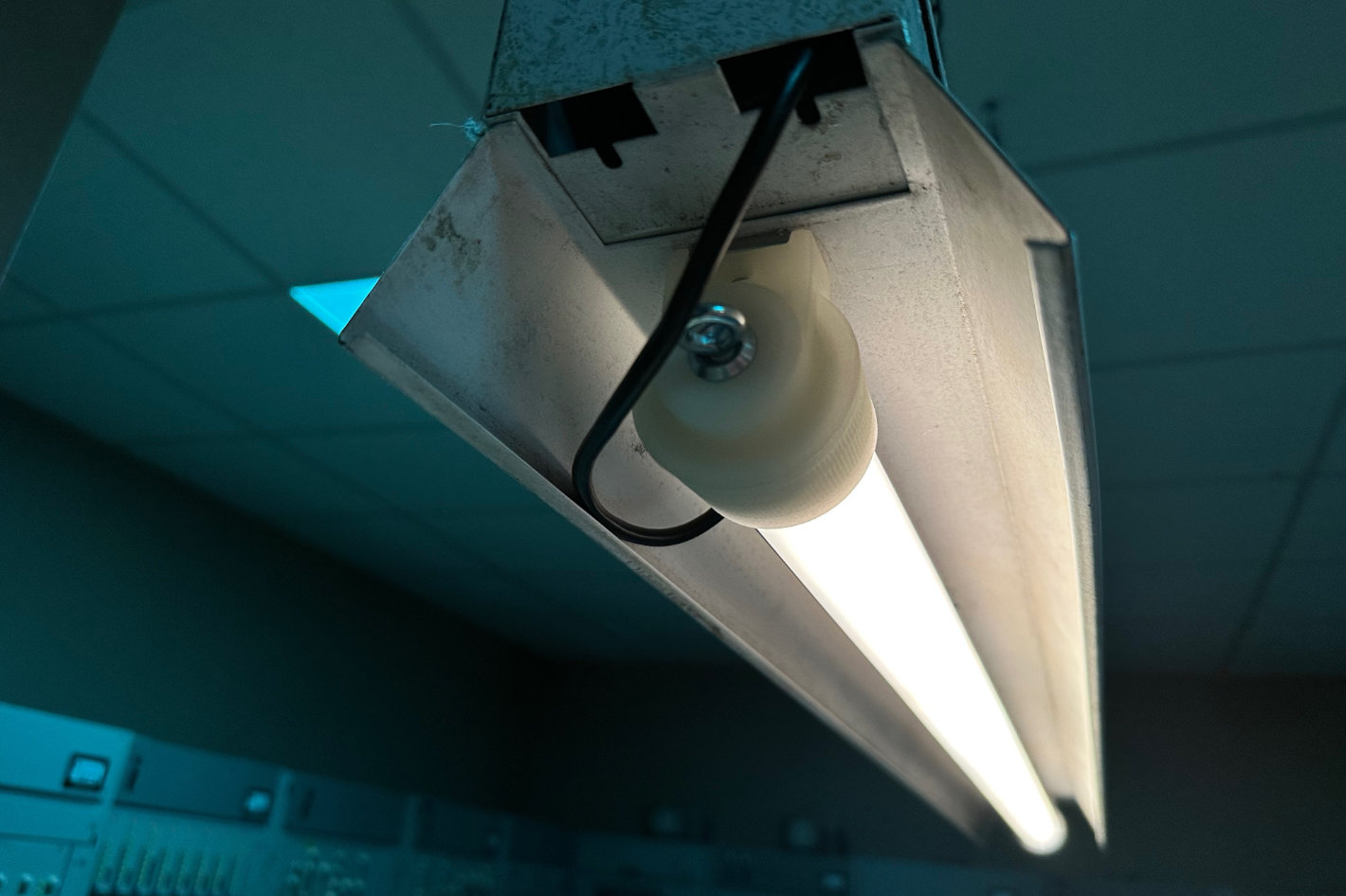 September 5 film uses Astera tubes to recreate ’70s lighting 11 September 5 film uses Astera tubes to recreate ’70s lighting