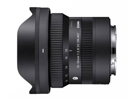 SIGMA shows the world's smallest and lightest F2.8 zoom lens for APS-C