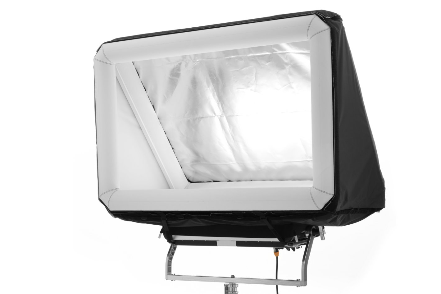 SNAPBAG AIRGLOW, an inflatable light control solution