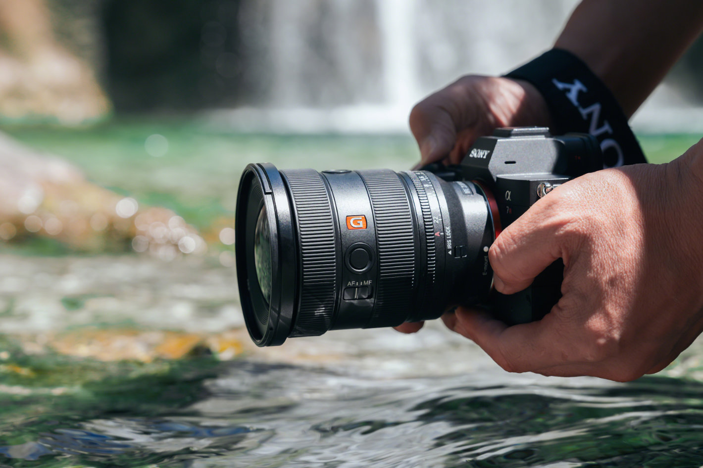 Sony FE 16-35mm F2.8 GM II: the smallest full-frame zoom lens