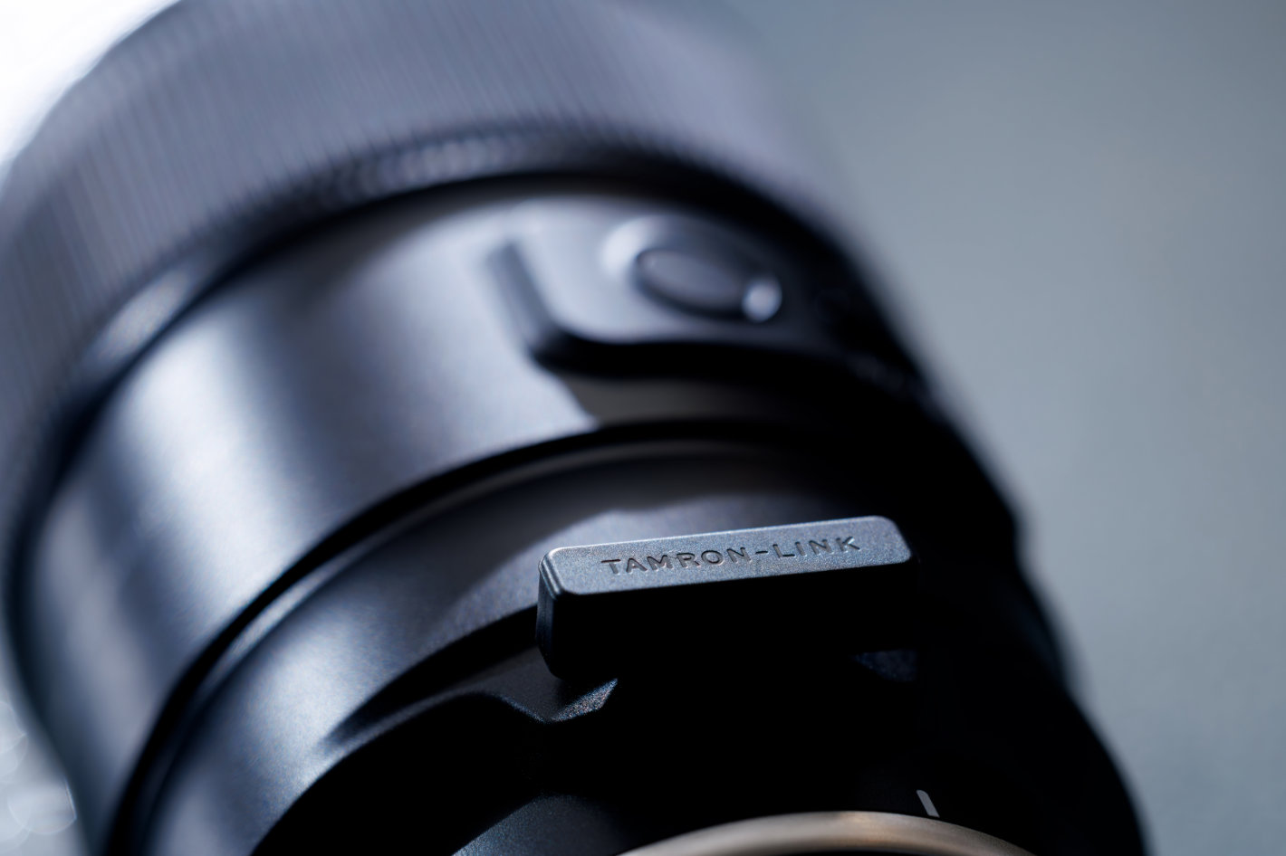 New Tamron 35-100mm F/2.8 Di III VXD lens for Sony E and Nikon Z