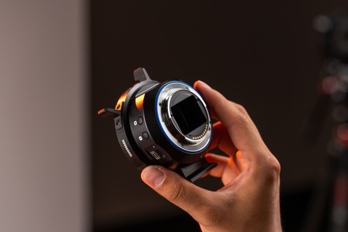 NexusFocus F1: Viltrox brings AI AF to manual lenses