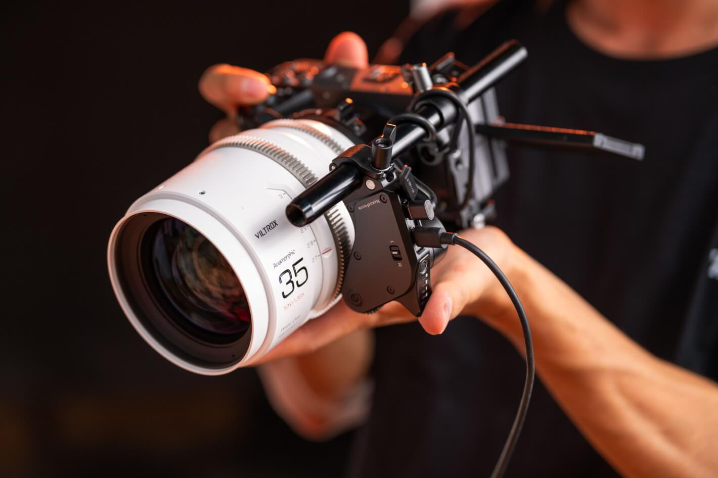 NexusFocus F1: Viltrox brings AI AF to manual lenses