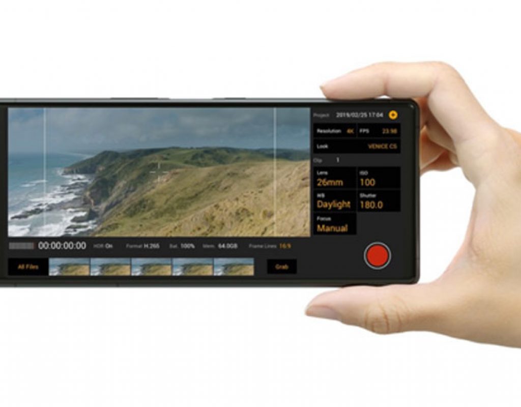 Harde wind Ondenkbaar Ontdek Sony Xperia 1: a 21:9 smartphone with CineAlta technology inside by Jose  Antunes - ProVideo Coalition