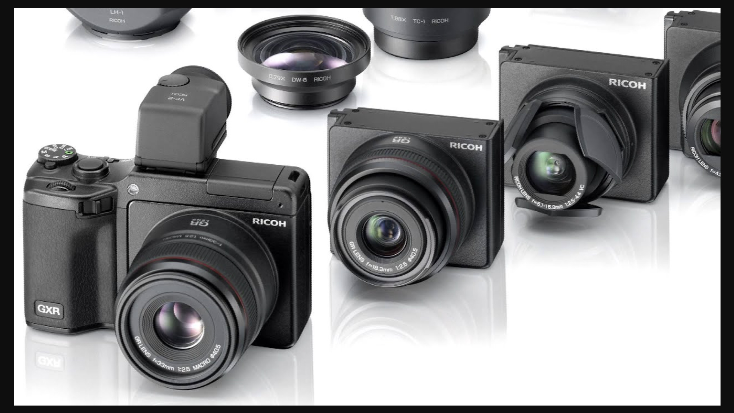 New ZTE Axon 40 Ultra smartphone has three 64MP cameras